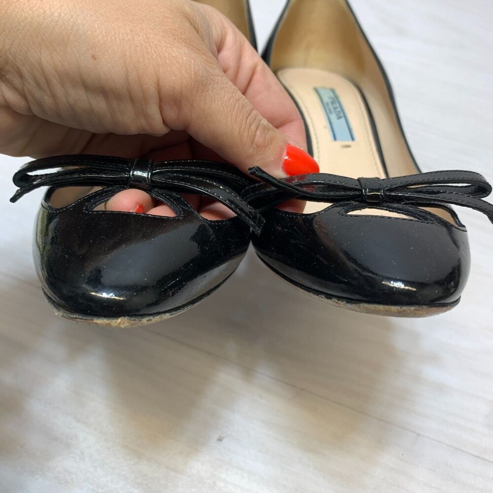 PRADA Milano Womens Size 35 US 5 Bow Pumps Shoes Patent Leather Slip On - Picture 6 of 10